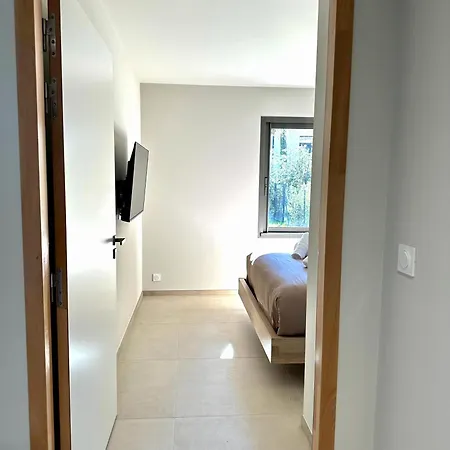 Entre Et Golf A Beauvallon Face A Saint-tropez Apartmán *